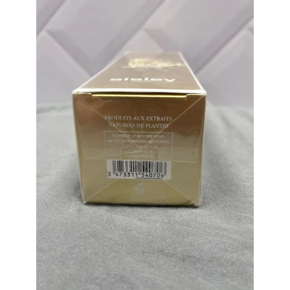 Sisley Paris Supremya The Supreme Anti-Aging Skin Care Lotion (4.7 oz. / 140 ml)